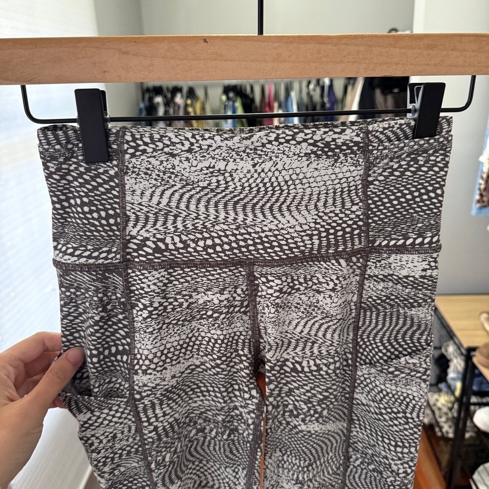 Lululemon Fast & Free 7/8 - Picture 6 of 12